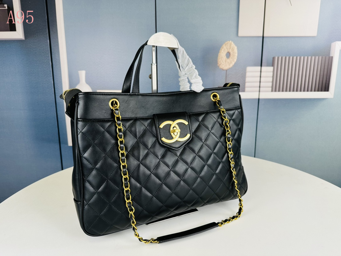 Chanel Bags AAA 159